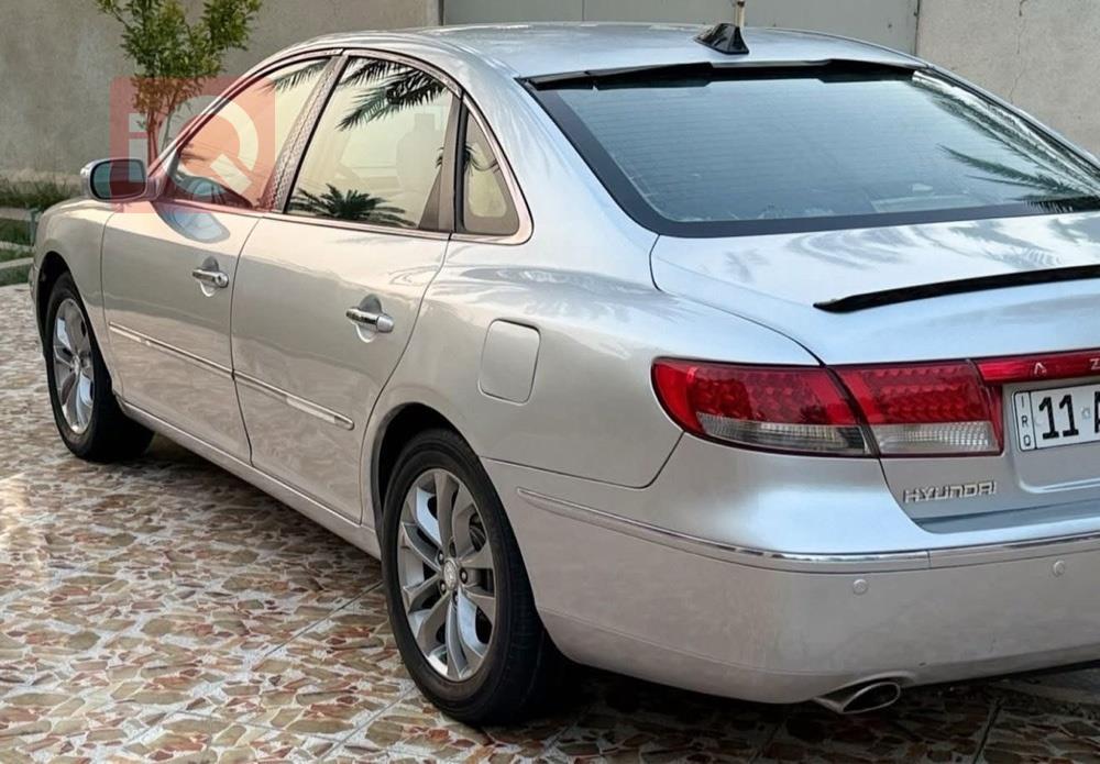 هيونداي أزيرا